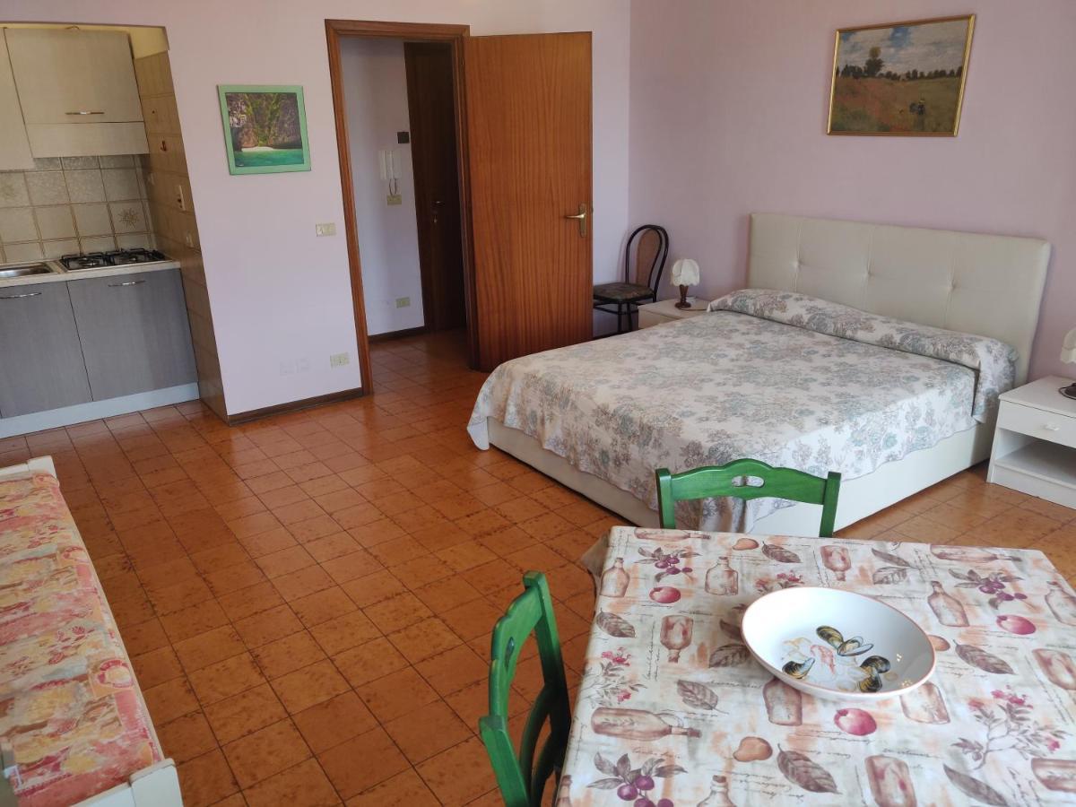 Residenza Il Poggio Daire San Bartolomeo Al Mare Dış mekan fotoğraf