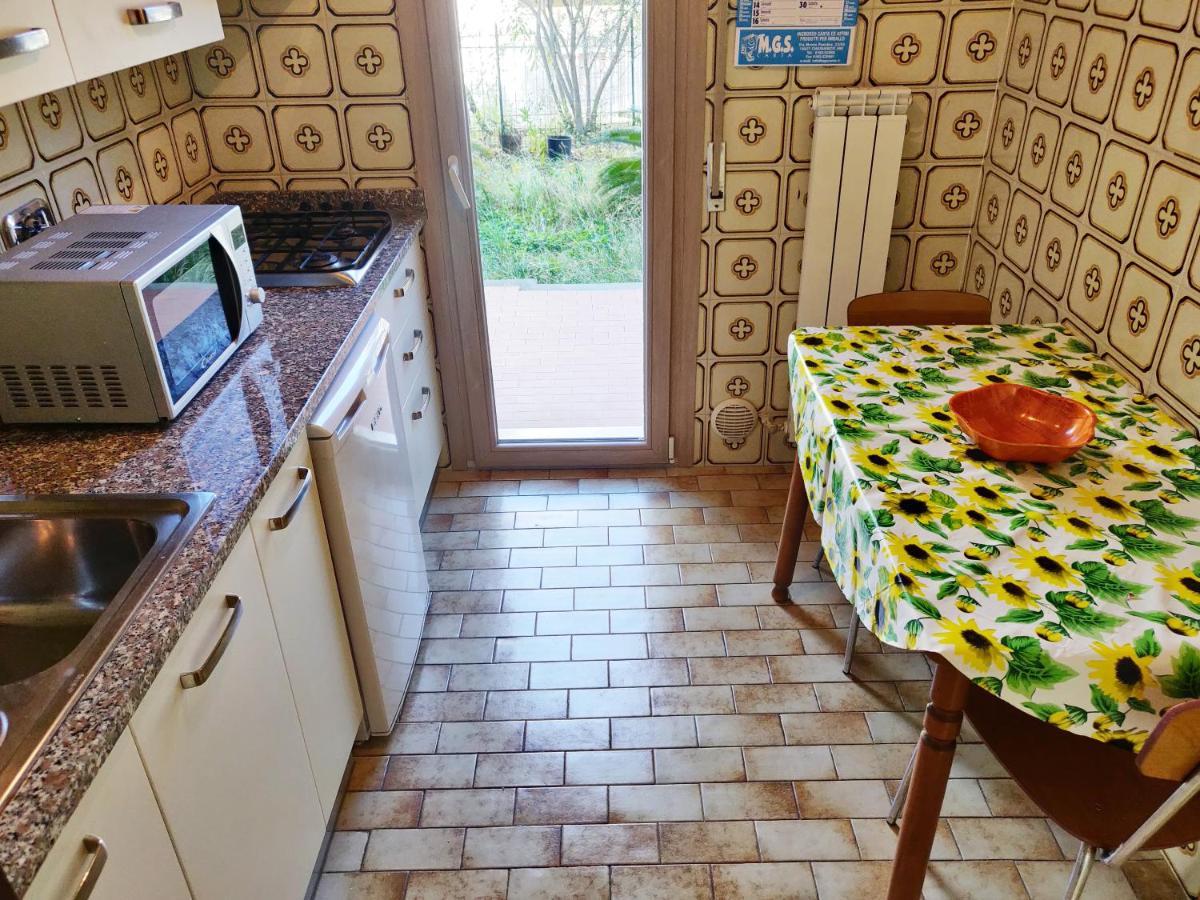 Residenza Il Poggio Daire San Bartolomeo Al Mare Dış mekan fotoğraf