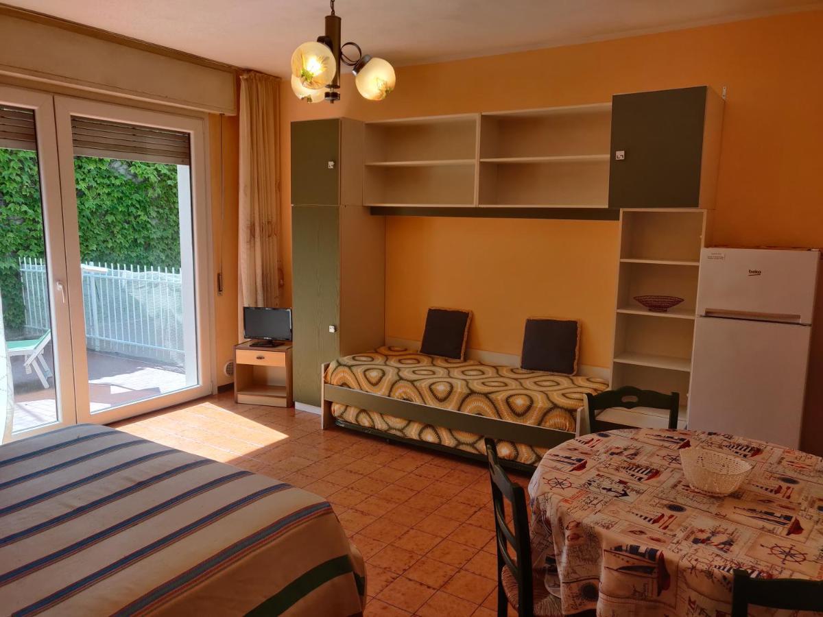 Residenza Il Poggio Daire San Bartolomeo Al Mare Dış mekan fotoğraf